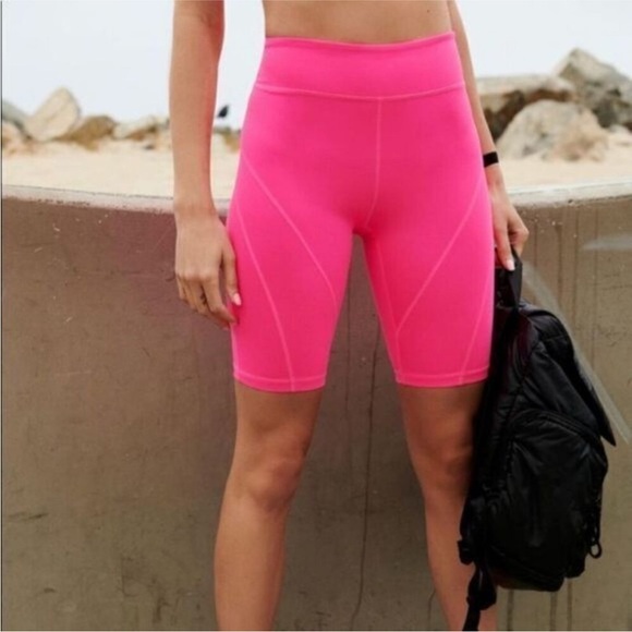 Free People Movement Biker Baby Short S neon pink - Picture 2 of 10